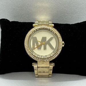Michael Kors Parker MK5784 Women’s Gold Stainless Steel Analog Dial Watch JNA399